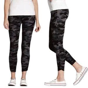 Sundry Camo Ruched Leggings